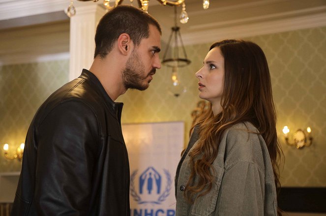 Yalnız Kurt - Season 2 - Kuvat elokuvasta - Hasan Denizyaran, Jessica May