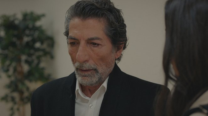 Aldatmak - Episode 10 - De la película - Mustafa Uğurlu