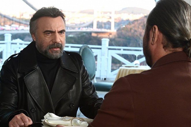 Ben Bu Cihana Sığmazam - Episode 19 - De la película - Oktay Kaynarca