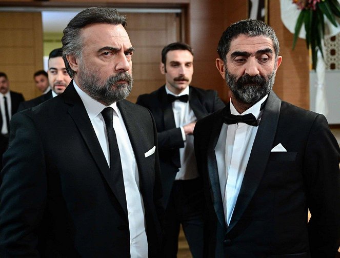 Ben Bu Cihana Sığmazam - Episode 20 - Photos - Oktay Kaynarca