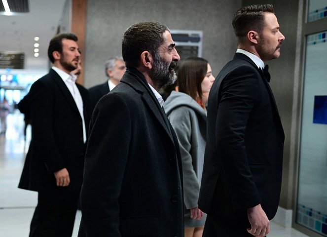 Ben Bu Cihana Sığmazam - Episode 21 - Photos