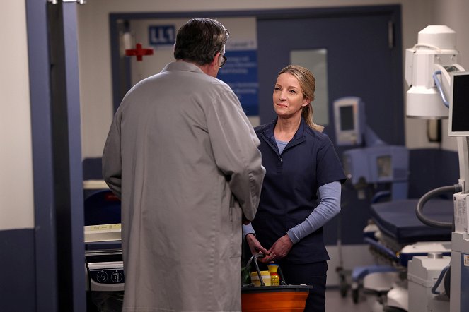 Chicago Med - This Could Be the Start of Something New - Photos - Alet Taylor