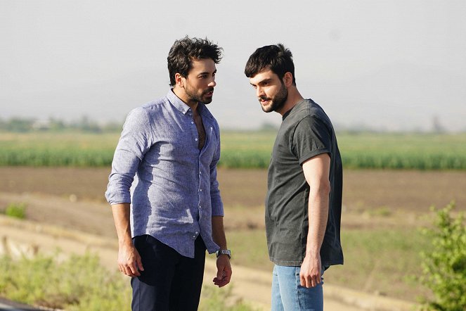 Kalp Yarası - Episode 1 - De la película - Gökhan Alkan