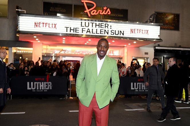 Luther: The Fallen Sun - Tapahtumista - Luther: The Fallen Sun US Premiere at The Paris Theatre on March 08, 2023 in New York City - Idris Elba