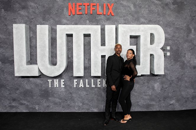 Luther: A lemenő nap - Rendezvények - UK World Premiere for Luther: The Fallen Sun at BFI IMAX on March 01, 2023 in London, England - Michael Obiora