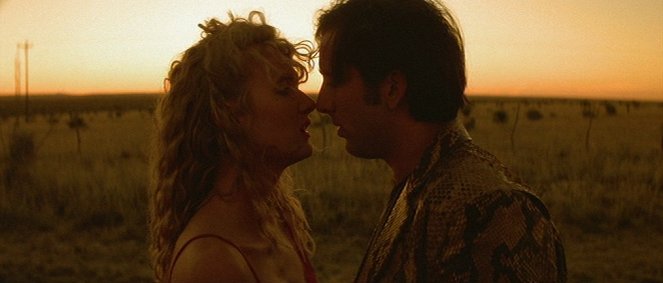 Zběsilost v srdci - Z filmu - Laura Dern, Nicolas Cage