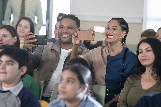 Black-ish - Season 4 - White Breakfast - De filmes