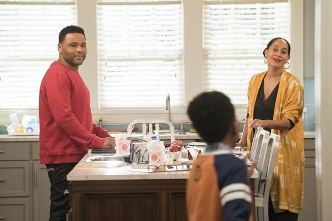 Black-ish - Season 4 - Blue Valentime - Z filmu