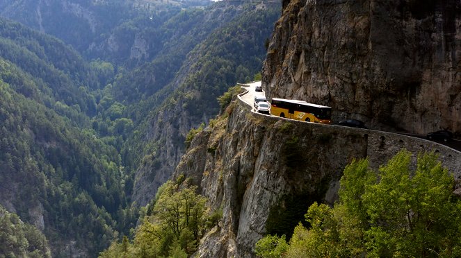 Mit dem Postauto durch die Schweiz - Mit dem Postauto ins Val d’Anniviers - Kuvat elokuvasta