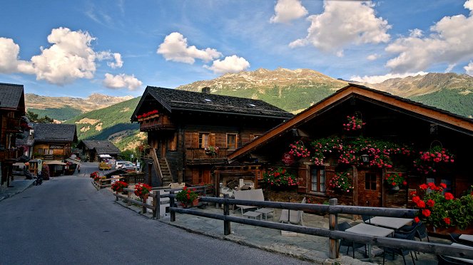 Mit dem Postauto durch die Schweiz - Mit dem Postauto ins Val d’Anniviers - Photos