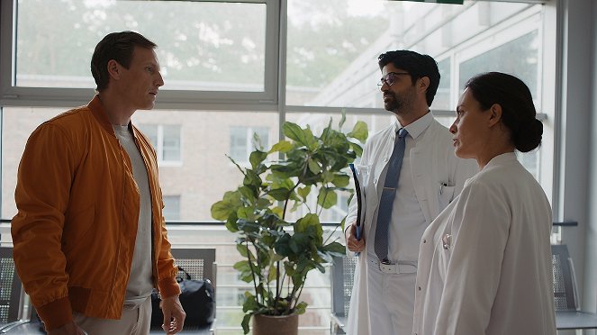 Dr. Nice - Season 1 - Hand aufs Herz - Z filmu - Patrick Kalupa, Maximilian Grill, Idil Üner