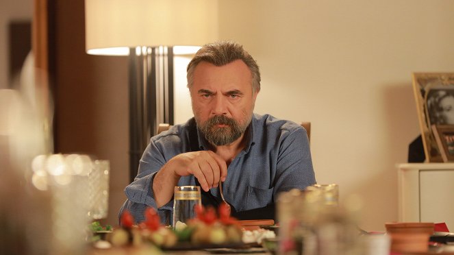 Eşkiya Dünyaya Hükümdar Olmaz - Episode 3 - Photos - Oktay Kaynarca