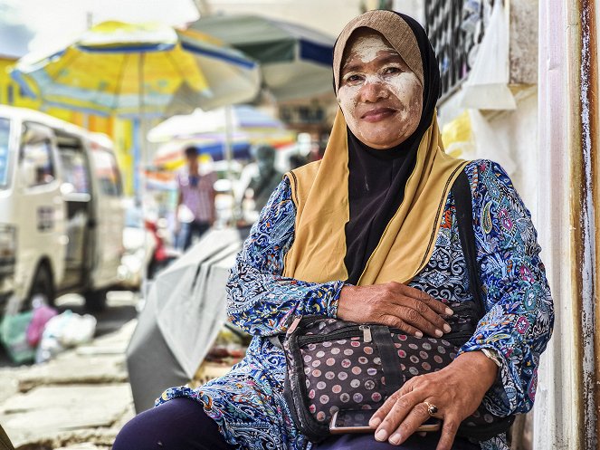 Beyond Human Boundaries - Borneo - Merten muovijäteongelma - Photos