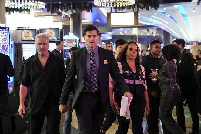 CSI: Vegas - Season 1 - Signed, Sealed, Delivered - Van film