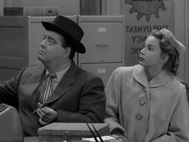 The Honeymooners - A Woman's Work Is Never Done - Do filme - Jackie Gleason, Audrey Meadows