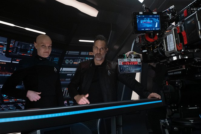 Star Trek: Picard - Dominion - Forgatási fotók - Stephanie Czajkowski, Todd Stashwick