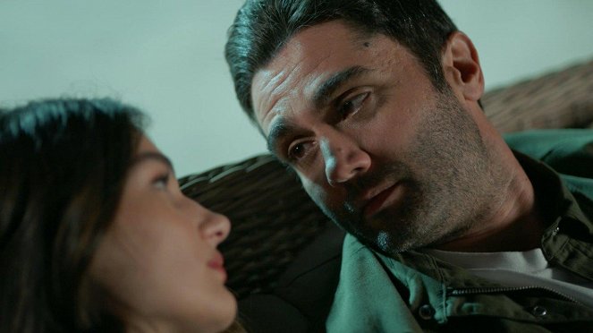 Adı Sevgi - Episode 10 - De la película - Yunus Emre Yıldırımer