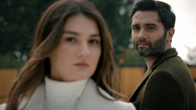 Adı Sevgi - Kuvat elokuvasta - Yunus Emre Yıldırımer