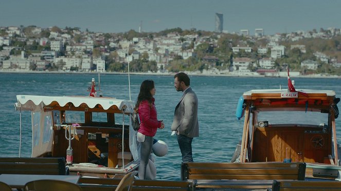 Cennet'in Gözyaşları - Episode 7 - Kuvat elokuvasta