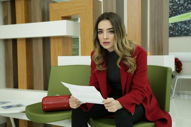 Cennet'in Gözyaşları - Episode 21 - Kuvat elokuvasta - Zehra Yılmaz