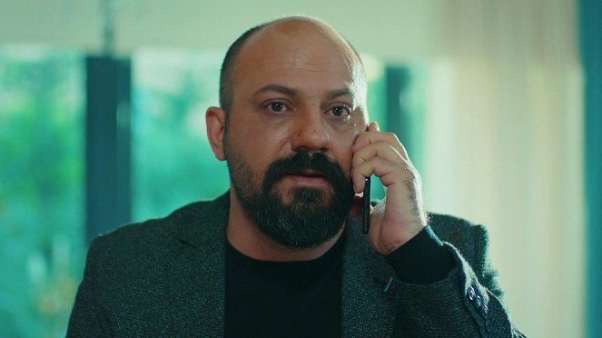 Cennet'in Gözyaşları - Episode 31 - De la película