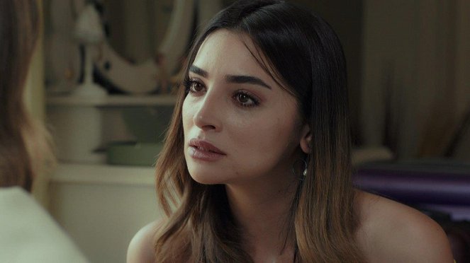 Cennet'in Gözyaşları - Episode 34 - De la película - Zehra Yılmaz