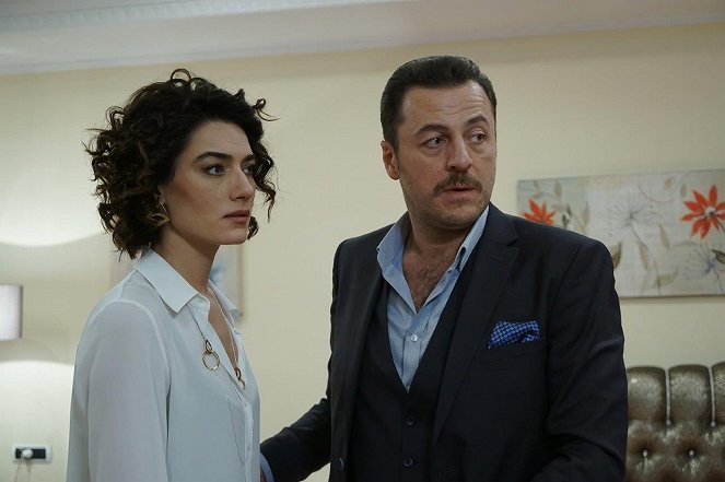 Bahtiyar Ölmez - Episode 14 - Filmfotók - Hande Subaşı, Yetkin Dikinciler