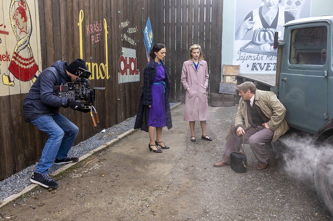 Zlatá labuť - Epizoda 11 - Tournage - Beáta Kaňoková, Simona Lewandowska, Jacob Erftemeijer