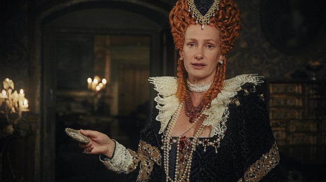 Age of Queens - The Tragedy of Mary Stuart - Photos