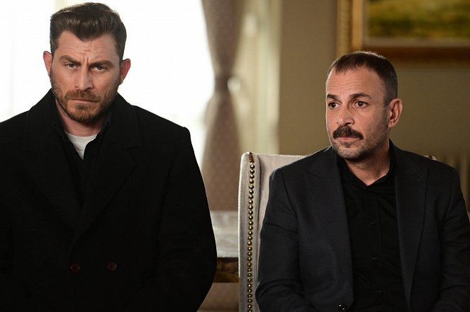 Ben Bu Cihana Sığmazam - Episode 25 - Photos