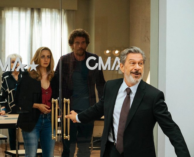 Call My Agent - Italia - Do filme