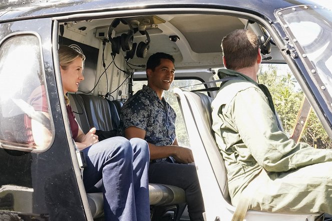 Navy CIS: Hawai'i - Season 2 - Abgestürzt - Dreharbeiten - Tori Anderson, Alex Tarrant