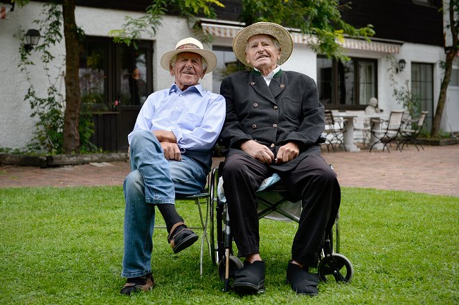 Lebenslinien - Die Maibaumräuber-Brüder – nochmal hingeschaut - Photos