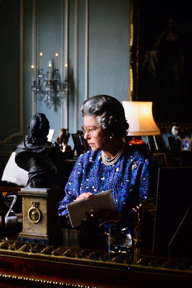 The Real Crown: Inside the House of Windsor - Z filmu