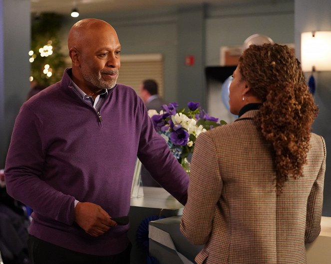 Grey's Anatomy - Shadow of Your Love - Photos - James Pickens Jr.