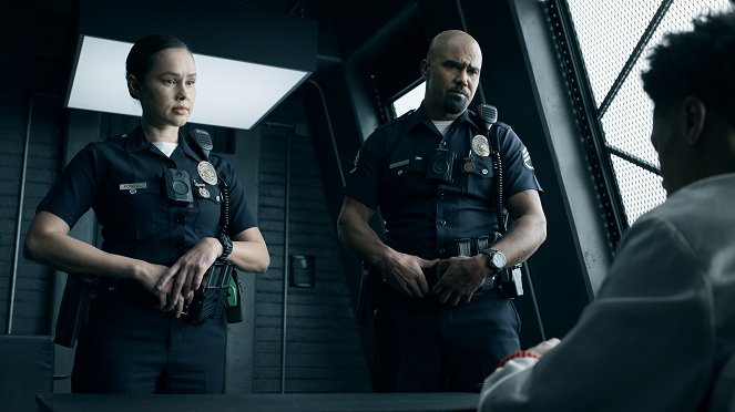 S.W.A.T. - Season 6 - To Protect and to Serve - Z filmu