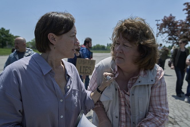 Accused - Laura's Story - Filmfotos - Molly Parker, Margo Martindale