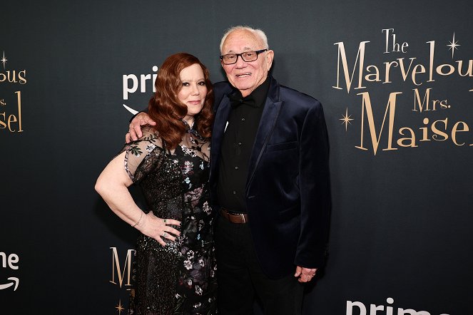 Úžasná paní Maiselová - Série 5 - Z akcií - Prime Video celebrates the final season of The Marvelous Mrs. Maisel at The High Line Room at The Standard Highline on April 11, 2023 in New York City