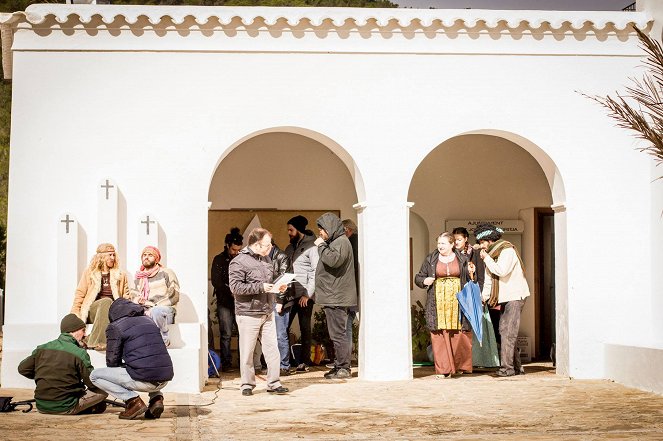 Los crímenes del día de Todos los Santos - Van de set