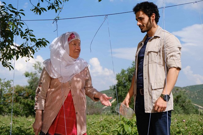 Gül Masalı - Episode 2 - De la película - Erdem Kaynarca