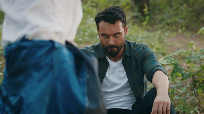Sen Anlat Karadeniz - Season 3 - Episode 2 - De la película