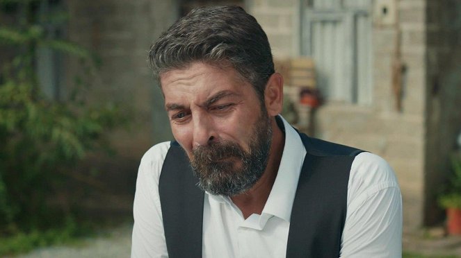 Sen Anlat Karadeniz - Season 3 - Episode 3 - De la película