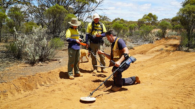 Aussie Gold Hunters: Mine SOS - Van film