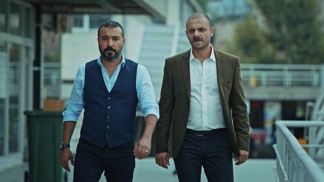 Eşkiya Dünyaya Hükümdar Olmaz - Episode 2 - Kuvat elokuvasta