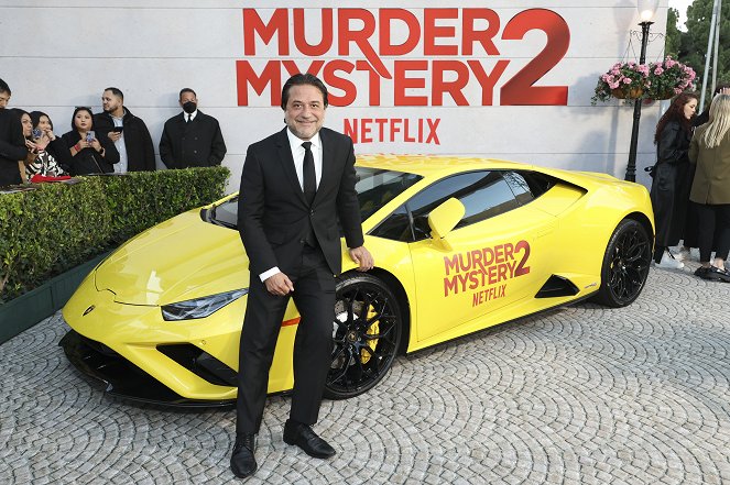 Criminales a la vista - Eventos - Netflix Premiere of Murder Mystery 2 on March 28, 2023 in Los Angeles, California - Enrique Arce