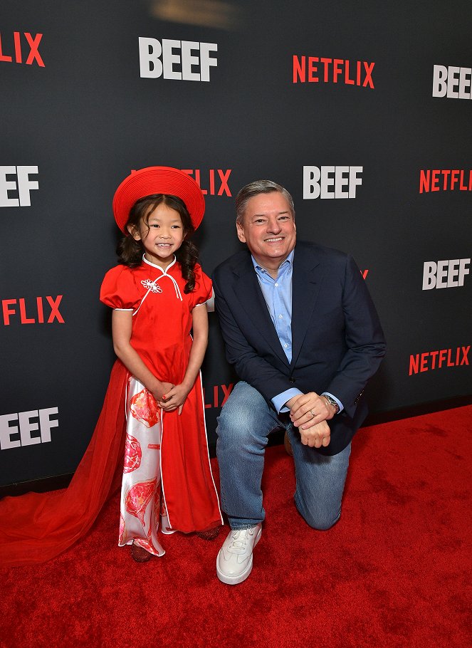 Beef - Veranstaltungen - Netflix's Los Angeles premiere of "BEEF" at Netflix Tudum Theater on March 30, 2023 in Los Angeles, California - Remy Holt