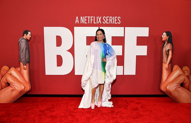Beef - Veranstaltungen - Netflix's Los Angeles premiere of "BEEF" at Netflix Tudum Theater on March 30, 2023 in Los Angeles, California