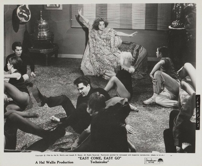 Easy Come, Easy Go - Lobby Cards - Elvis Presley