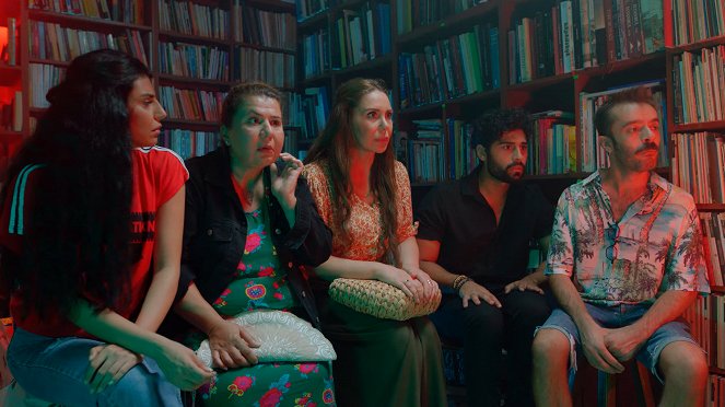 Hadi Hayırlısı: Istakoz'un Haritası - De la película