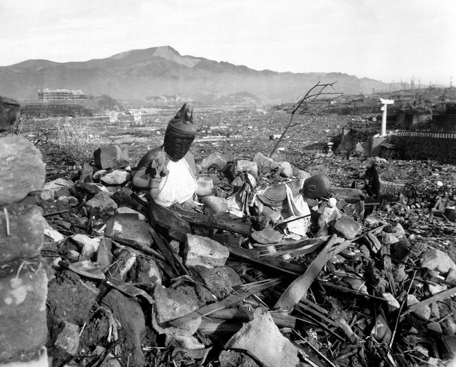 Japan im Zweiten Weltkrieg - Der Fall des Kaiserreiches - Filmfotos
